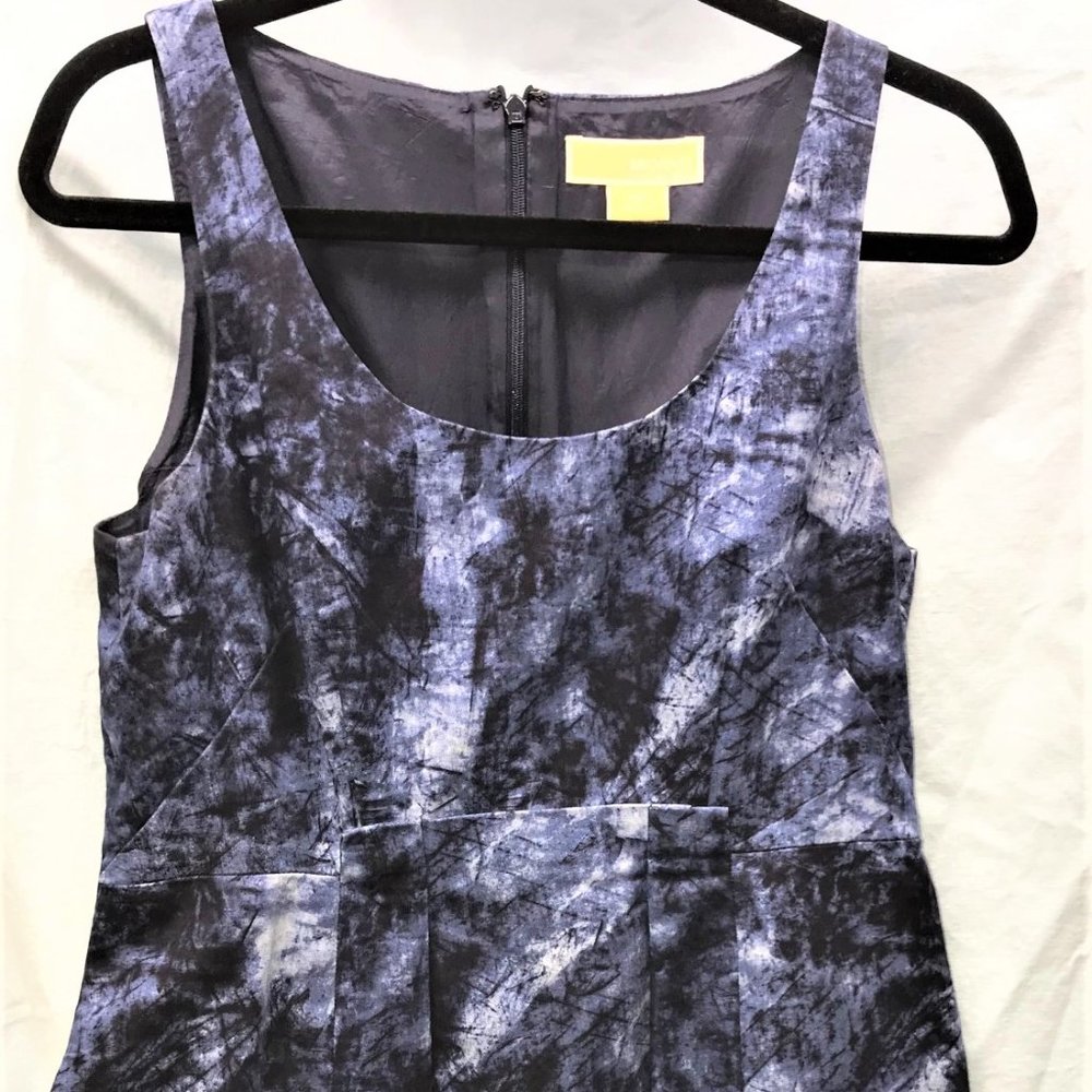 Michaels Kors Abstract Blue/White/Black Tie Dye Sheath Dress Size 10P